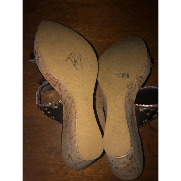 Steven by Steve Madden Rhinestone 3.5" Wedges 6 - Picture 9 of 10